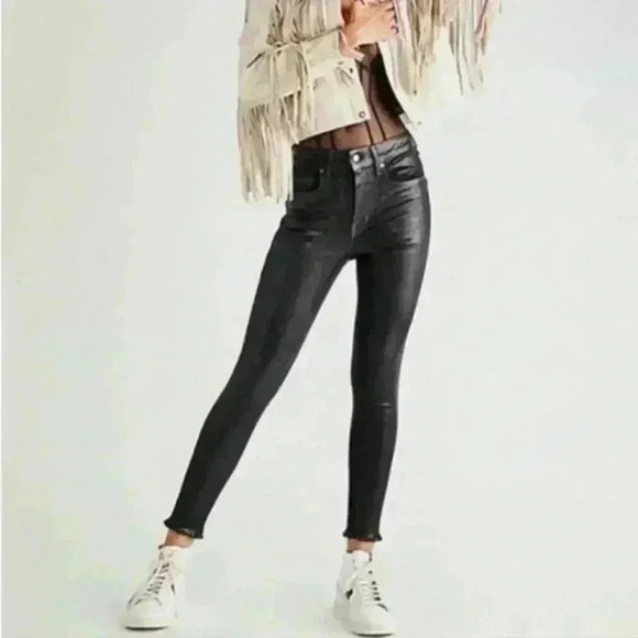 Free People We The‎ Free High Rise Coated Skinny Jeans Size 25 - Picture 3 of 9